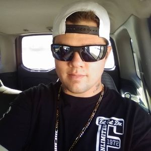 Meet your Posher, Johnathan